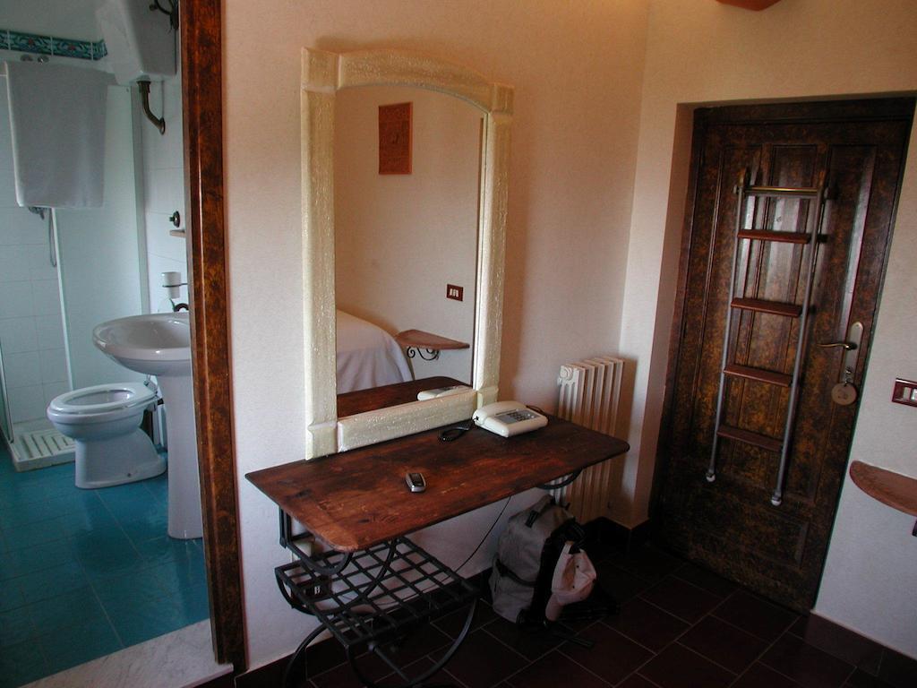 Eremo Hotel Casa Del Sorriso Erice Buitenkant foto