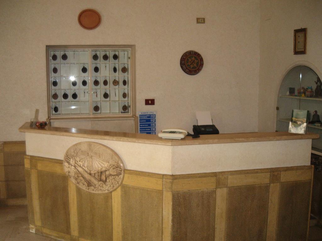 Eremo Hotel Casa Del Sorriso Erice Buitenkant foto